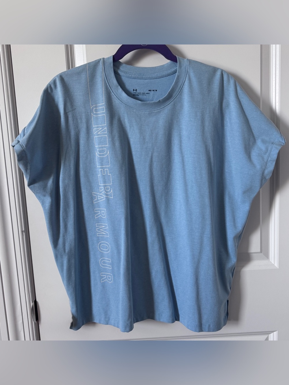 NWOT-Under Armour Women’s Sky Blue Vertical Logo Short-Sleeve Tee-Medium